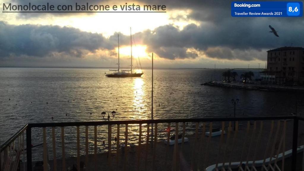 Ampio Monolocale Con Balcone Fronte Mare * Porto Santo Stefano (Grosseto)