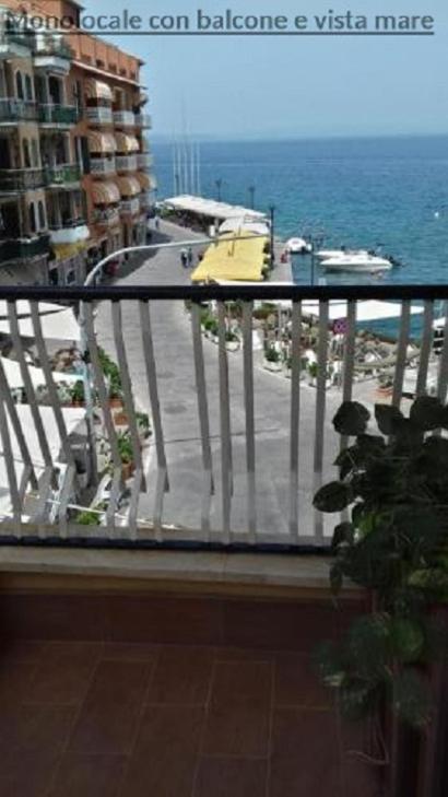 Ampio Monolocale Con Balcone Fronte Mare Holiday home Porto Santo Stefano (Grosseto)